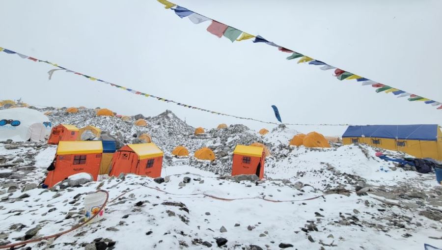 सगरमाथाको फेदमा अपाङ्गता रोकथाम शिविर