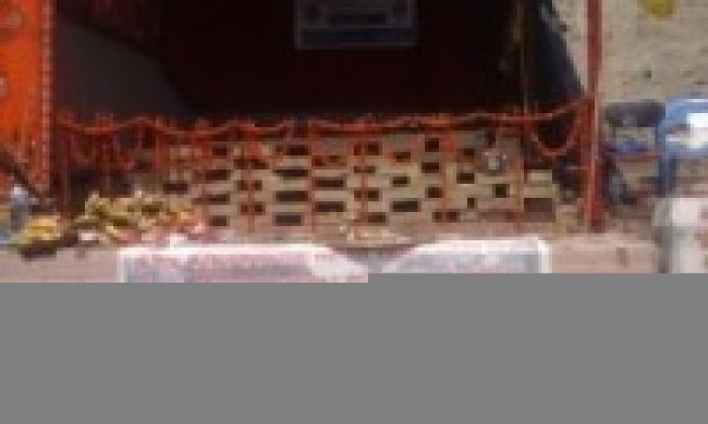 चैत्र नवरात्रमा हारती माताको शरीरमा १०८ अखण्ड दीप प्रज्ज्वलन    