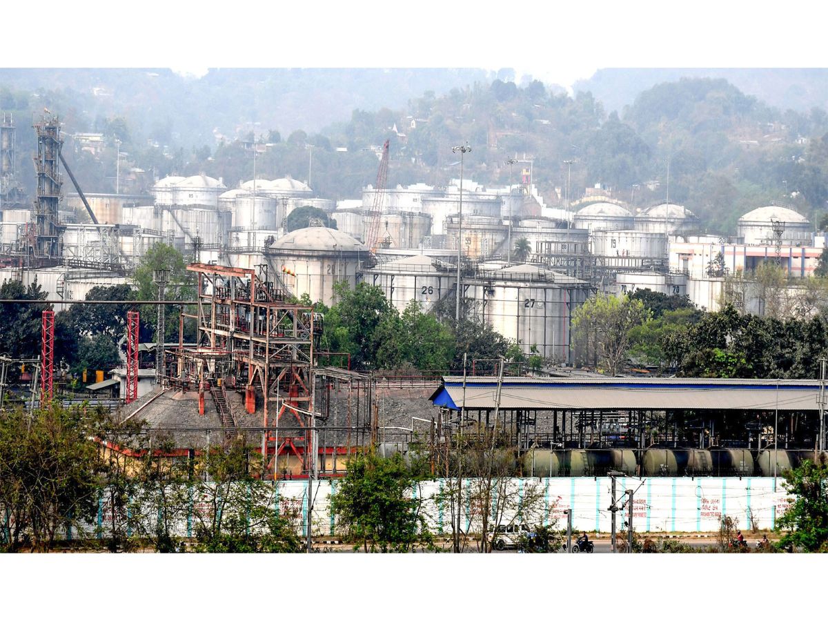 कतारको ग्यास प्लान्टमा इरानद्वारा क्षेप्यास्त्र आक्रमण : विश्वव्यापी उर्जा आपुर्तिमा धक्का