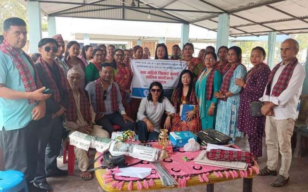 कमल वडा नं १- ढ्याङ्रीमा महिला लक्षित एक महिने सिलाई बुनाई तालिम उद्घाटन