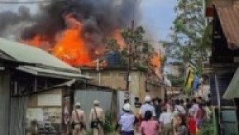 मणिपुर हिंसामा एक सय बयालिस नागरिक मारिए