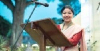 सार्वजनिक भवनको अनुगमनपछि डंगोलले भनिन् : सहयोगका लागि प्रतिवद्ध छौं