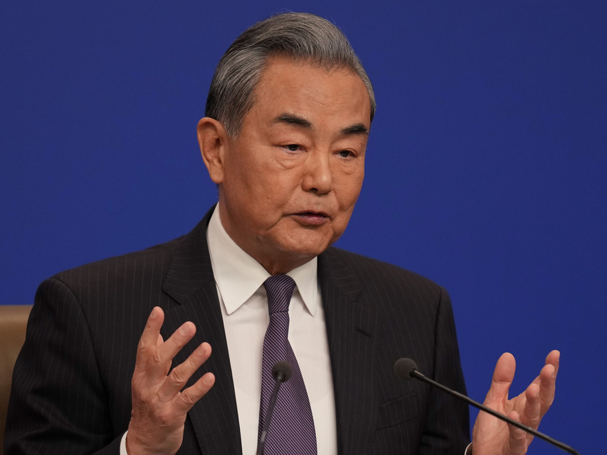  अमेरिकी भन्सार कर देशलाई ‘राम्रो व्यवहारलाई नराम्रोले बदला दिने’ चीनका विदेशमन्त्रीको आरोप    