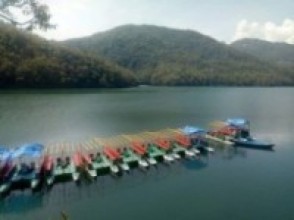 थन्किए डुङ्गा फेवातालमा