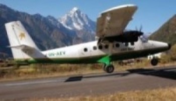 लुक्लामा फसेका पर्यटक लाइ तारा एअरले उद्दार गर्ने