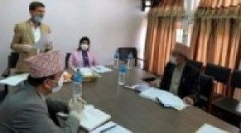 मन्त्री अर्यालद्वारा आयोगका पदाधिकारीलाई निर्देशन