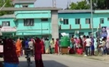 राहतविहीनको वडा कार्यालयमा भीड