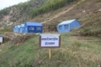 गाडीबाट ल्याइएका मानिसले भरिए क्वारेन्टाइन