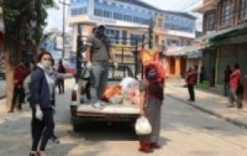 भक्तपुरमा एक हजार परिवारलाई राहत वितरण