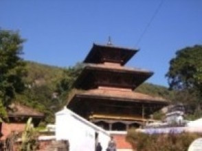 अमरनारायण मन्दिरको पोखरीमा भेटियो ऐतिहासिक तामाको पाइप