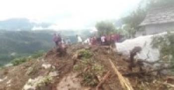 मनसुन शुरु विभिन्न स्थानमा पहिरो र आगलागी