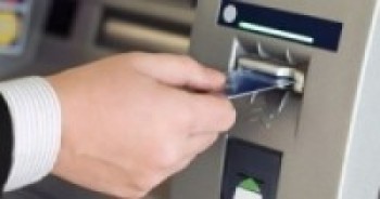 पासवर्ड ह्याक गरेर बैंकबाट रकम झिक्ने व्यक्ति पक्राउ