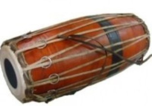 आमाहरुलाई मादल र गन्धर्वलाई सारङ्गी पाएपछी  ....