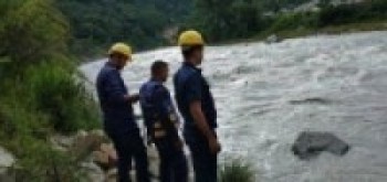 मस्र्याङ्दीमा खस्यो मिनी ट्रक, गोताखोर टोलीद्वारा खोजी