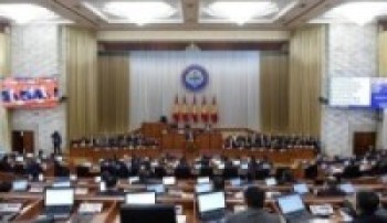 किर्गिजस्तानको संसदद्वारा संकटकाल घोषणालाई अनुमोदन