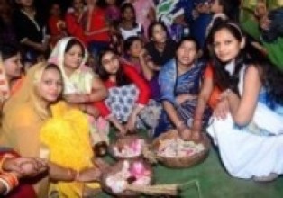 मिथिलामा प्रेम र समर्पणको पर्व सामाचकेवाका गीत गुञ्जदै