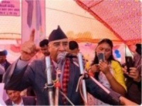 हेटौंडा बाट देउवाको आक्रोश : ओलीकै कारण राजा आऊ, देश बचाऊ भन्ने नारा लाग्यो