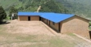 विद्यालय पुग्न साढे दुई घण्टा पैदल !