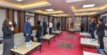 प्रधानमन्त्रीसँग कोप–२६ टोलीको भेट   