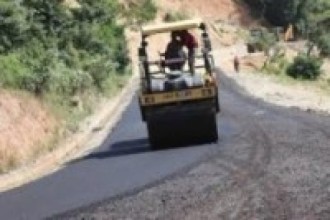 सुरु भएको आठ वर्षमा अझै सकिएन गल्छी-मैलुङ सडक