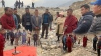 रुवीभ्याली गाउँपालिकामा ६ करोडको लागतमा २६ कोठे भवनको शिलान्यास