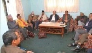 माओवादीले सरकार सञ्चालन सम्बन्धमा कांग्रेससँग छलफल गर्ने