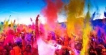 बसाइँसँगै सर्यो  होली   