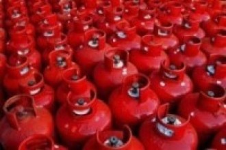 खाली सिलिण्डर भर्न ग्यास उद्योगीको आग्रह   