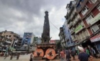 रातो मच्छिन्द्रनाथको रथ तानिँदै !