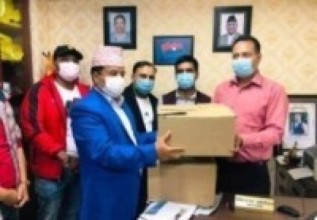 पूर्वमन्त्री बस्नेतले पठाए मेलम्चीमा राहत सामग्री  