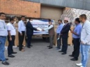 ७ वटै प्रदेशमा कतारका नेपाली व्यवसायीद्वारा भेन्टिलेटर हस्तान्तरण