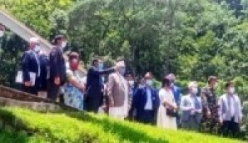 बाढी प्रभावित मेलम्ची बजारलाई सुरक्षित स्थानमा व्यवस्थापन गरिने छः प्रम ओली  