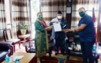 पर्यटन व्यवसायीलाई यथाशक्य खोप उपलब्ध हुन्छ : राज्यमन्त्री श्रेष्ठ   