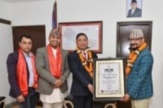 चन्द्रागिरि हिल्सका महाप्रबन्धकलाई ‘वल्र्ड् बुक अफ रेकर्डस्’ सम्मान   