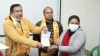 गोकर्णेश्वरमा किसान सेवा कार्ड बितरण,किसानमा छायो खुशी