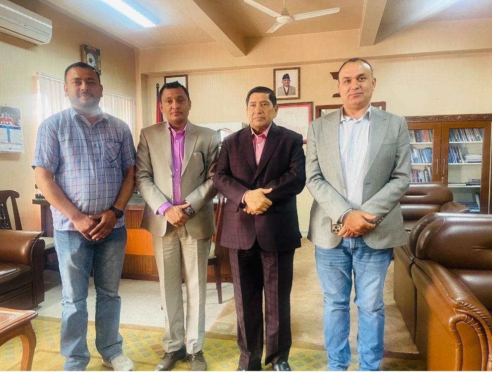 परराष्ट्रमन्त्री सङ्ग एनआरएनए कतारको भेटघाट –  महत्त्वपूर्ण विषयमा भयो छलफल