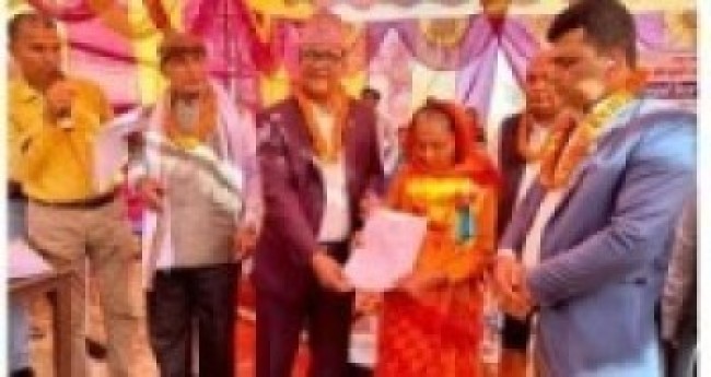 'तीन पुस्तापछि जग्गाको मालिक बन्न पाउने भयौँ, खुसी छौँ’