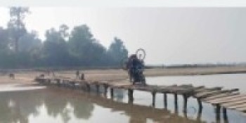 दोदा नदीमा बाढी पूर्वसूचना यन्त्र जडान