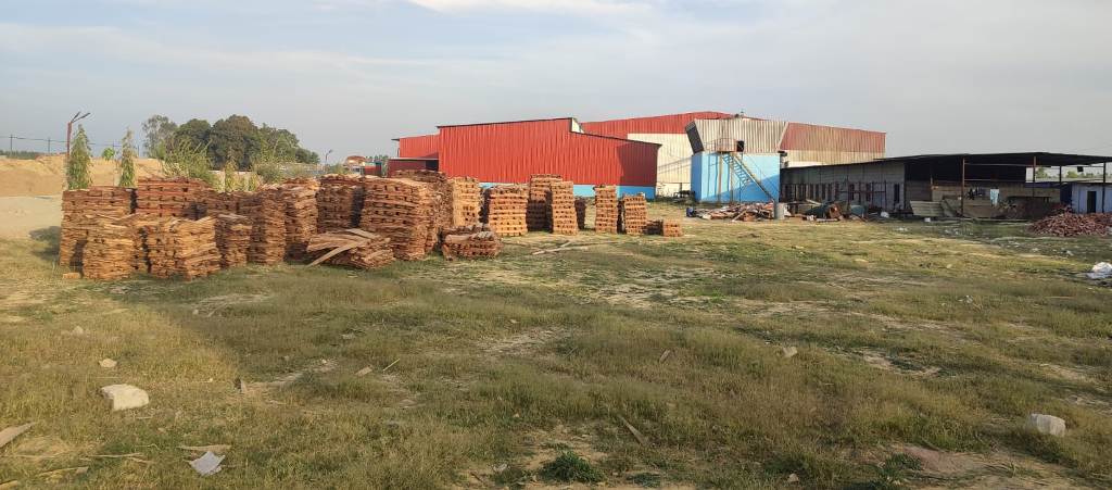 प्लाइउड उद्योगमा स्थानीयलाई रोजगारी