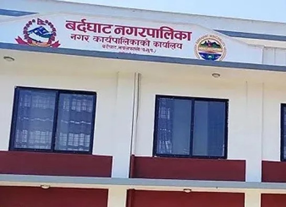 राज्यकोषबाट सुविधा लिनेले छोराछोरी सामुदायिक विद्यालयमा पढाउनुपर्ने