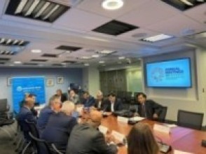 अर्थमन्त्री शर्मा र विश्व बैंकका उपाध्यक्ष मार्टिनबीच भेटघाट    