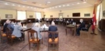 सत्ता साझेदार दलको बैठक आइतबार पुनः बस्ने