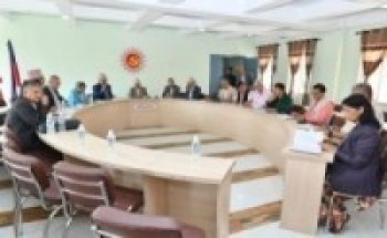 स्वास्थ्य बीमा कार्यक्रम सञ्चालन गर्न एमालेको माग