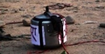 त्रास फैलाउन शङ्कास्पद वस्तु 