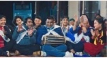 पानी धाराको अपार सफलता पछि गायक चन्द्र बिसीले  ल्याए दोहोरी गीत `पोखराको बसमा