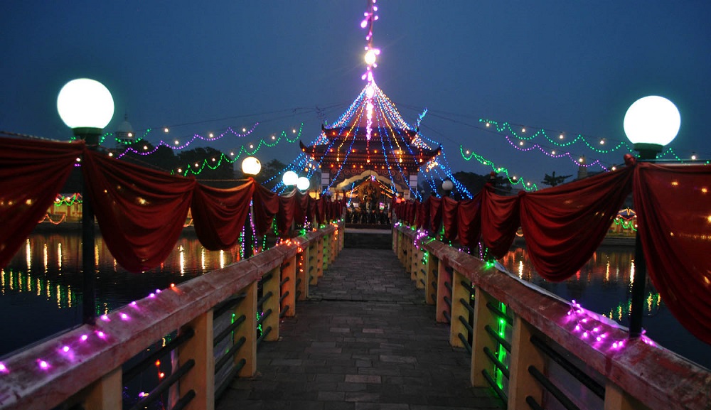 छठपर्व नजिकिँदा बाँसका सामानको माग बढ्यो