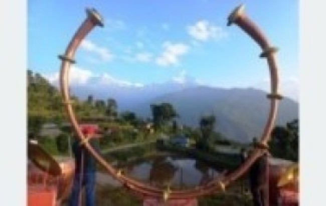 पर्यटक तान्दै अस्तामको नौमती बाजा पार्क