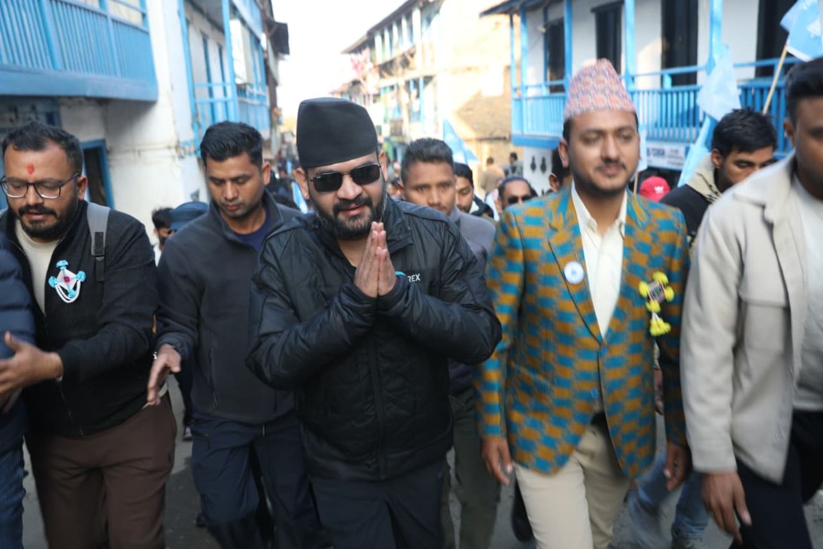 चुनावी अभियानमा रास्वपाका नेता बालेन शाह तेह्रथुममा