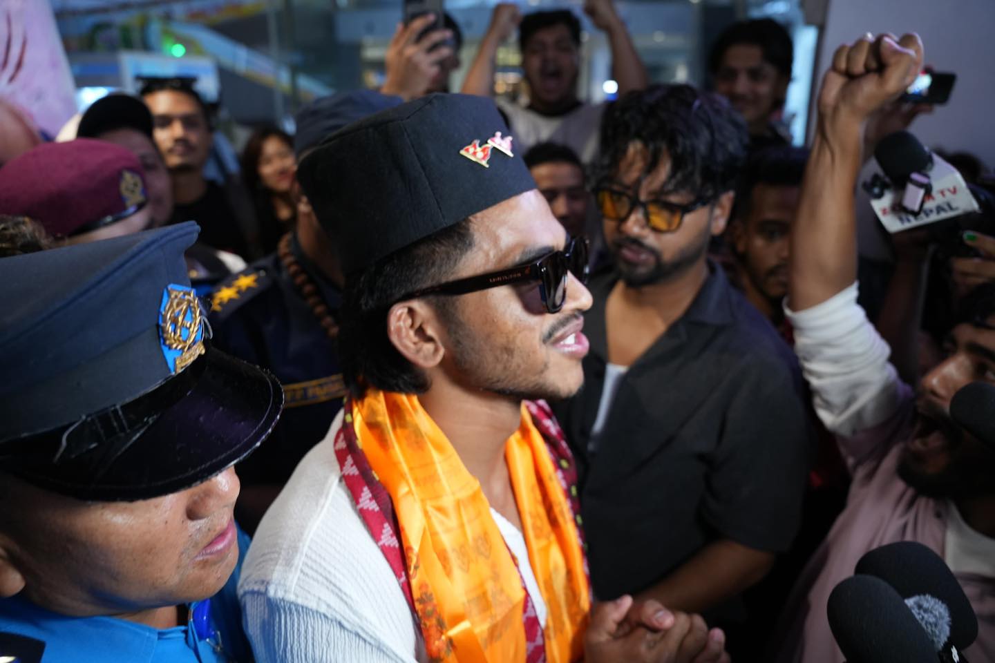 रवीन्द्र ढाँटलाई पाँच लाख पुरस्कार