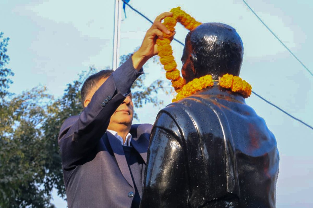 माथेमाले सहादत प्राप्त गरेको स्थान सिफल उकालोमा स्मृति सभा